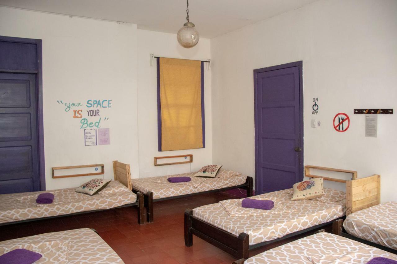 Hostal Encuentro Кали Экстерьер фото